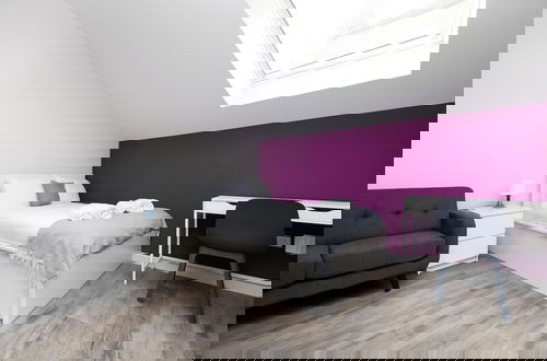 Photo 2 - JOIVY Deluxe Studio near The Meadows