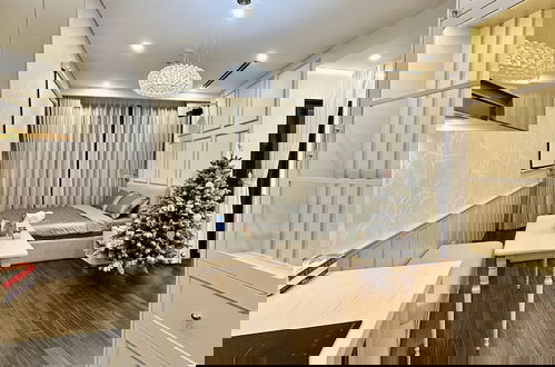 Foto 32 - Vinhomes Smart City by Emily in Town