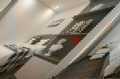 Foto 17 - Vinhomes Smart City by Emily in Town