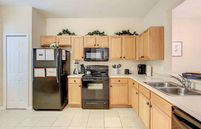 Spacious Regal Oaks Townhome by Disney - Foto 9