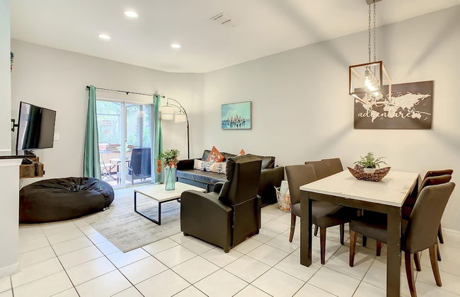 Luxury Townhome Near Disney w Resort Amenities - Foto 2