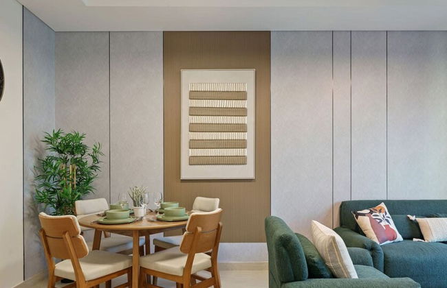 1BR Apt Near Downtown Dubai Pool Skyline Views - Photo 8