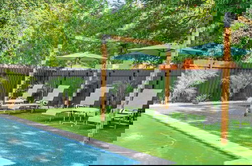 Foto 14 - Fresh Modern With Pool Oasis