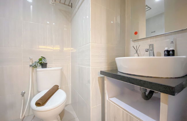 Cozy Living Studio At Vasanta Apartment - Foto 11