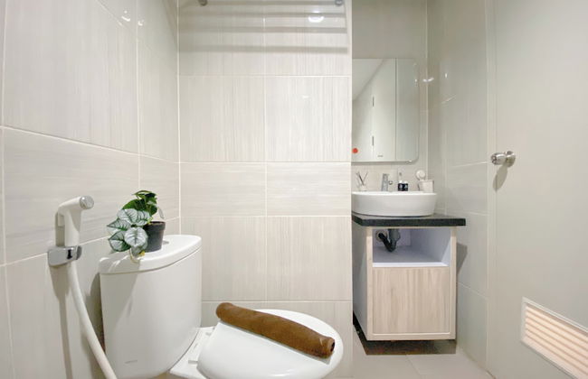 Cozy Living Studio At Vasanta Apartment - Foto 13