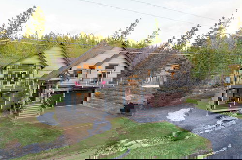 Foto 54 - Meyers Meadow by Avantstay Hot Tub, Large Deck