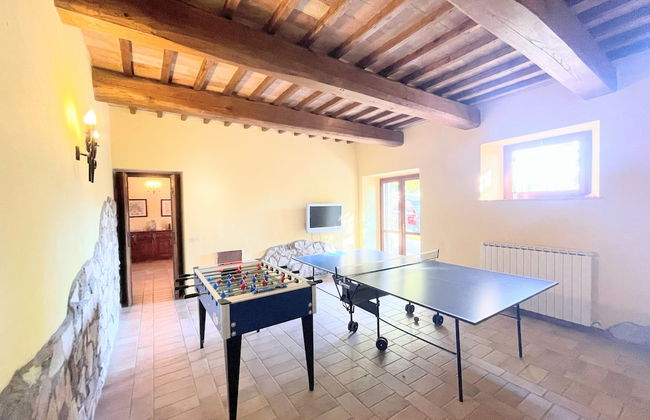 Detached Villa - Sleeps 10 - Pool - Pergola - Playground for Children - Wifi - Foto 59