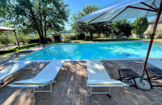 Detached Villa - Sleeps 10 - Pool - Pergola - Playground for Children - Wifi - Foto 55