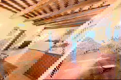 Foto 2 - Detached Villa - Sleeps 10 - Pool - Pergola - Playground for Children - Wifi