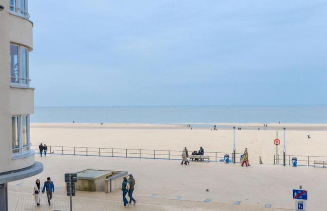 Charming Apartment Near the Beach - Foto 24