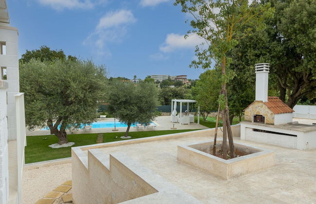 Villa Near Cisternino With Pool and Orchard - Foto 32