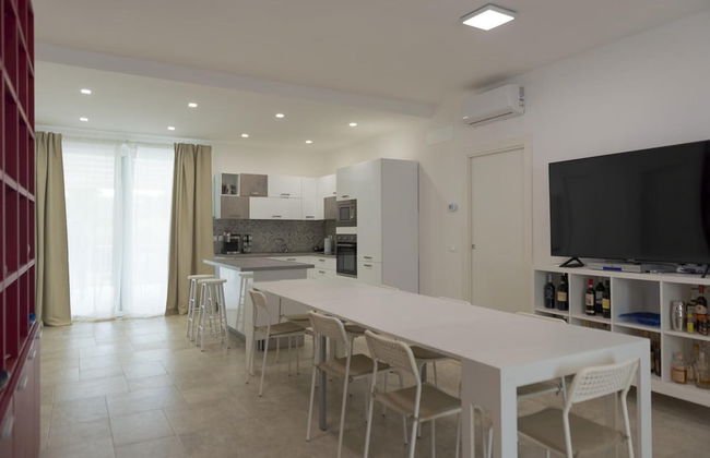 Villa Near Cisternino With Pool and Orchard - Foto 29