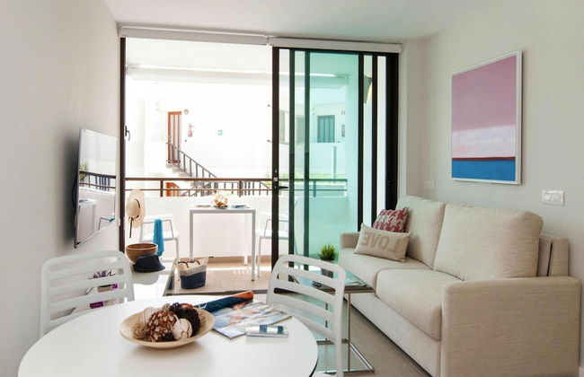 Modern Flat With Side sea View in San Augustin - Photo 1