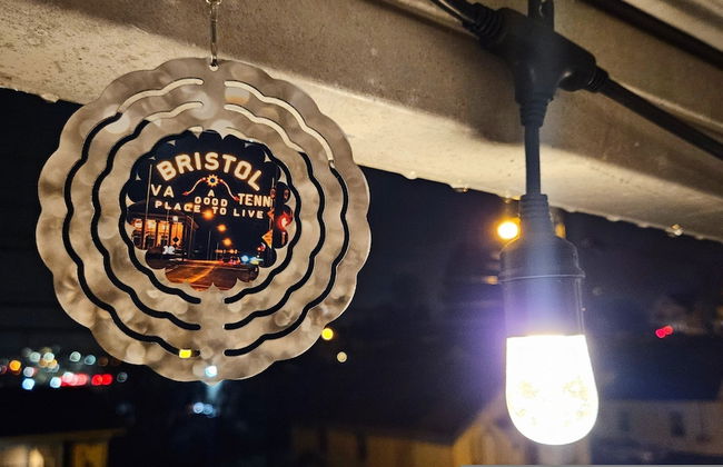 Bristol Abode - Photo 38