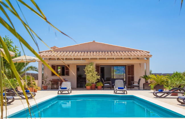 Villa With Pool & Terrace - Foto 1