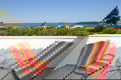 Foto 43 - Classic and Elegant Rovinj Apartments With Balcony