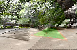 Foto 2 - Wildflower by Avantstay Gorgeous Wine Country Home w Pool Bocce Ball Court Huge Yard