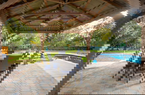 Foto 30 - Wildflower by Avantstay Gorgeous Wine Country Home w Pool Bocce Ball Court Huge Yard