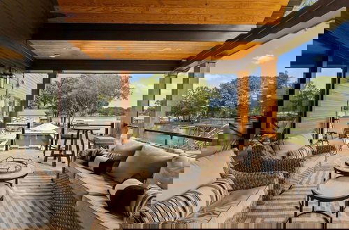 Photo 38 - New Saltwater Pool Spa Views Wilson Hideaway