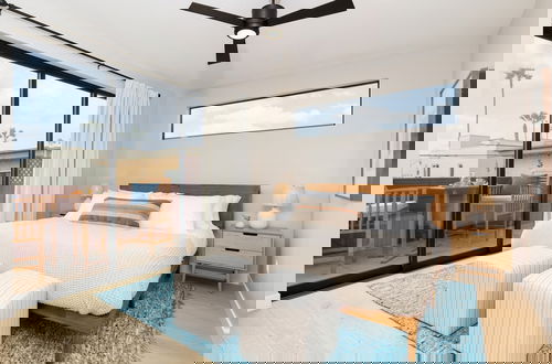 Foto 18 - Pacific Villa by Avantstay Steps From Beach Luxurious Modern Indoor-outdoor Living