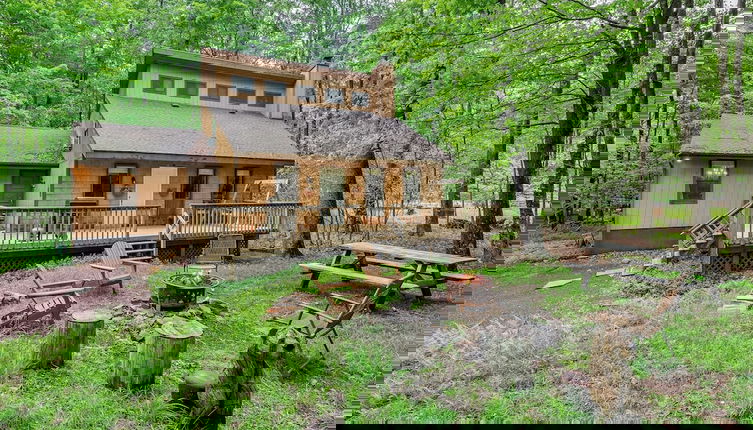 Foto 1 - Mountain Must-have by Avantstay Indoor Hot Tub Game Room Fire Pit