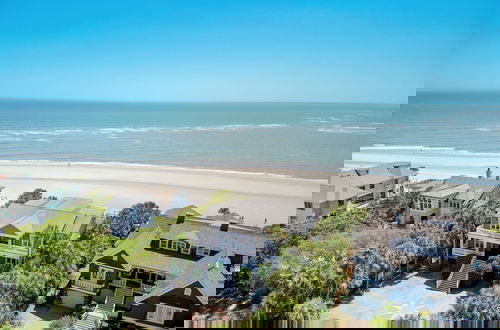 Foto 68 - 114 Ocean Boulevard by Avantstay Beachfront Infinity Pool Basketball Court Recently Renovated