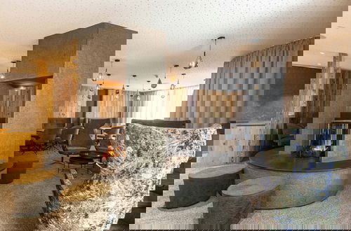 Photo 3 - Apartment in Fugen With Balcony
