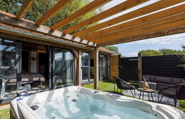 Romantic Countryside Lodge With Hot Tub - Foto 1