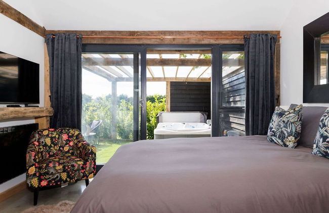 Romantic Countryside Lodge With Hot Tub - Foto 12