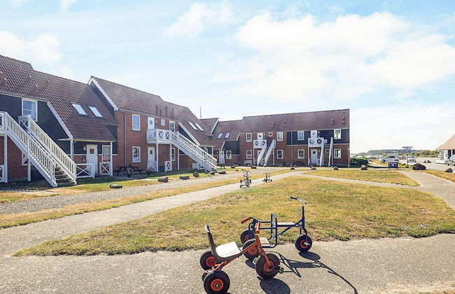 6 Person Holiday Home on a Holiday Park in Borre - Foto 31