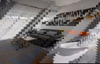 Foto 1 - The Gray Apartments