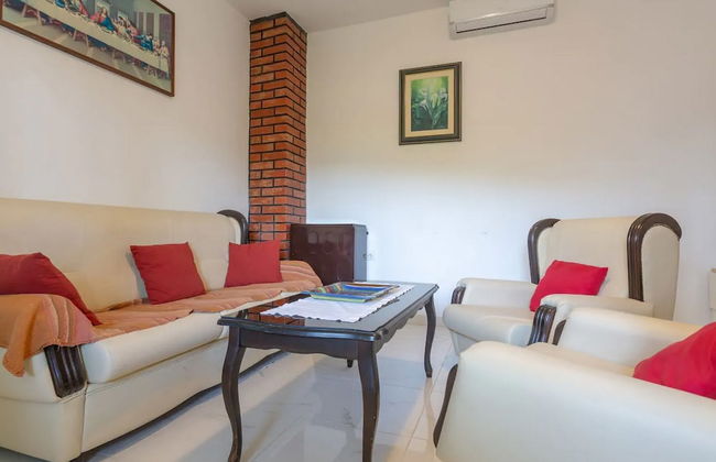 Sunny Escape Holiday Home Dicmo With Pool and Gym - Foto 11