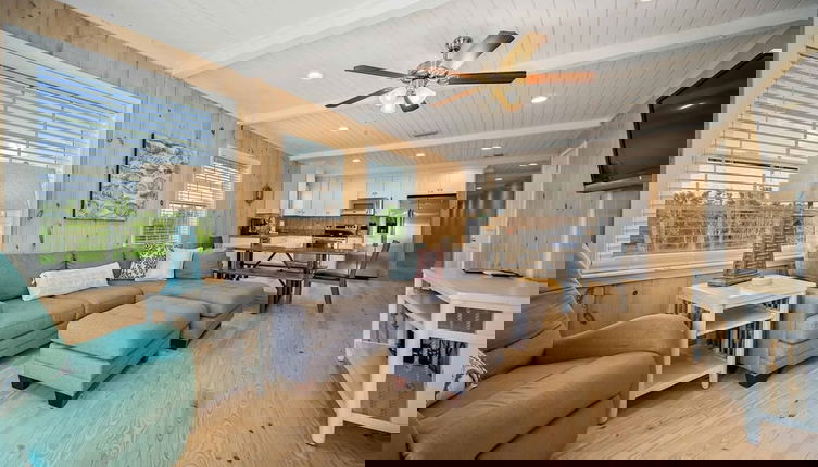 Foto 1 - Don t Worry Beach House 3 2 2 Blocks to Beach