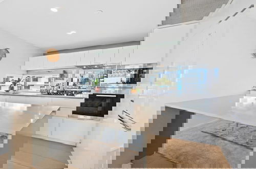 Foto 9 - Luxury Beachfront Stay in Kirra