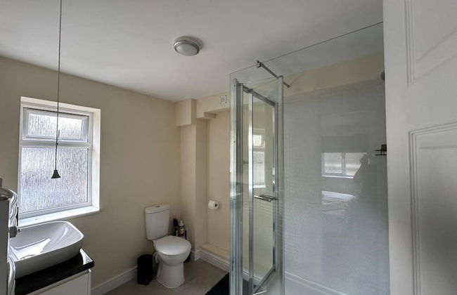 Flat With the View in Stroud - Foto 8