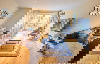 Photo 2 - Host Stay Waterside