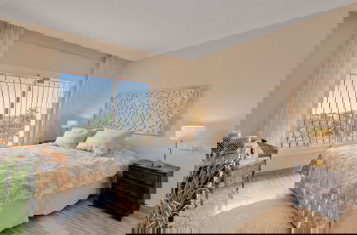 Foto 12 - Charming Villa With Terrace