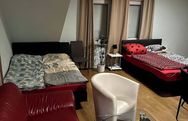 Large Apartment for 3-10 People Near Halle and Leipzig - Foto 3