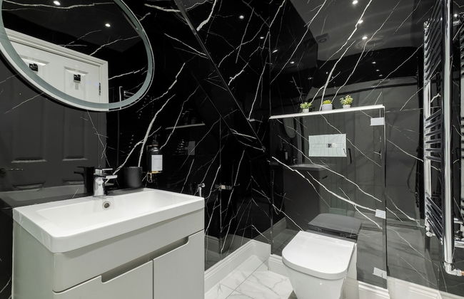 Luxury 4 Bedroom House in Central London - Photo 37