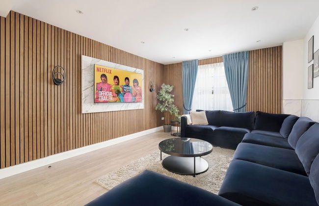 Luxury 4 Bedroom House in Central London - Photo 1