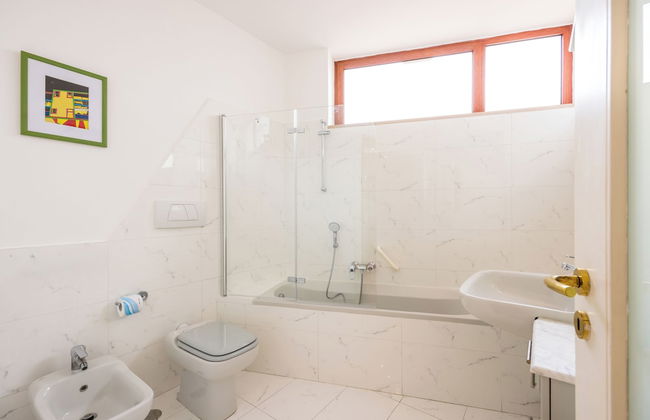 Colonna Classic Style Apartment - Photo 28