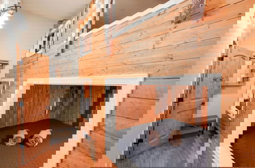 Photo 5 - Bamboo Loft 6BR