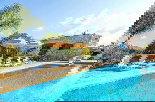 Foto 36 - Harmonia Beach Villa