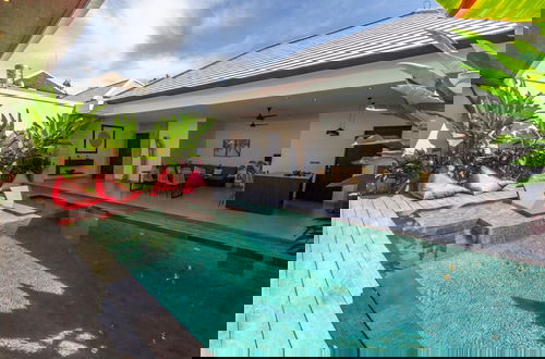 Foto 21 - Villa Lys by Alfred in Bali - Charming 3BD Villa w Pool View Near Berawa Beach