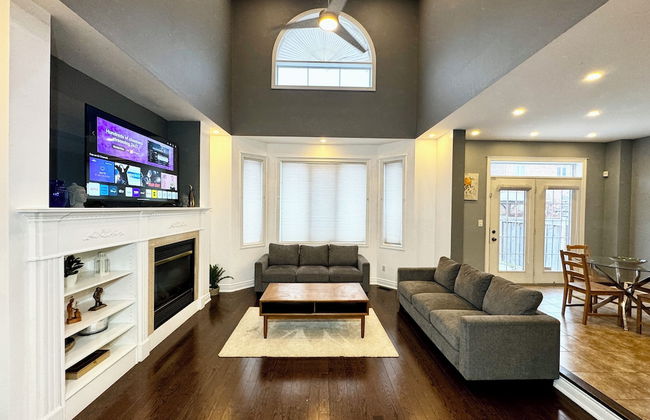 Spacious 4-Bedroom Retreat - Foto 42