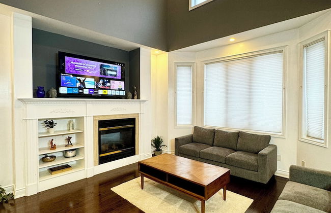 Spacious 4-Bedroom Retreat - Foto 43
