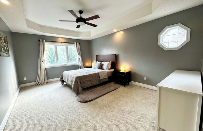 Spacious 4-Bedroom Retreat - Foto 2