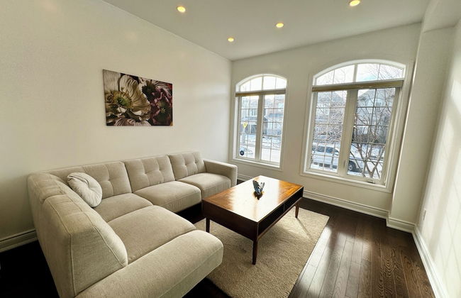 Spacious 4-Bedroom Retreat - Foto 25
