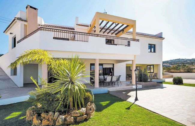 Villa Melody Latchi - Photo 18