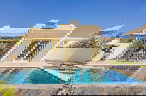 Foto 2 - Caretta Beach Villa